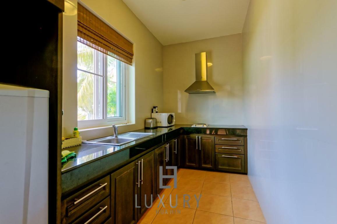 Bali Style 2 Bedroom Villa With Pool - B99 หัวหิน ภายนอก รูปภาพ