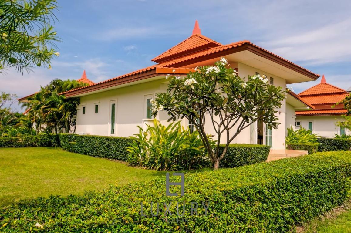 Bali Style 2 Bedroom Villa With Pool - B99 หัวหิน ภายนอก รูปภาพ